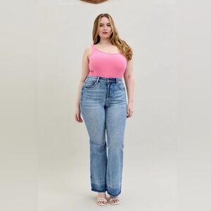 Judy Blue Light Wash Flare Jeans
